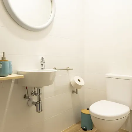 Bleumaison-apartamentos Lubians 2 *