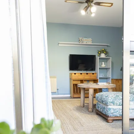 Bleumaison-apartamentos Lubians 2 *