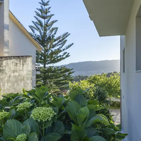 Apartman Bleumaison-apartamentos Lubians 2 *