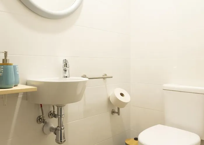 Bleumaison-apartamentos Lubians 2 *