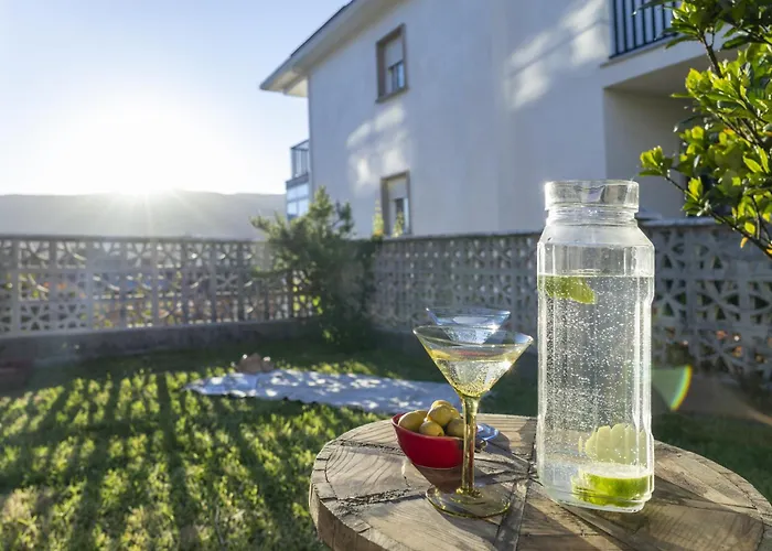 Bleumaison-apartamentos Lubians 2 *